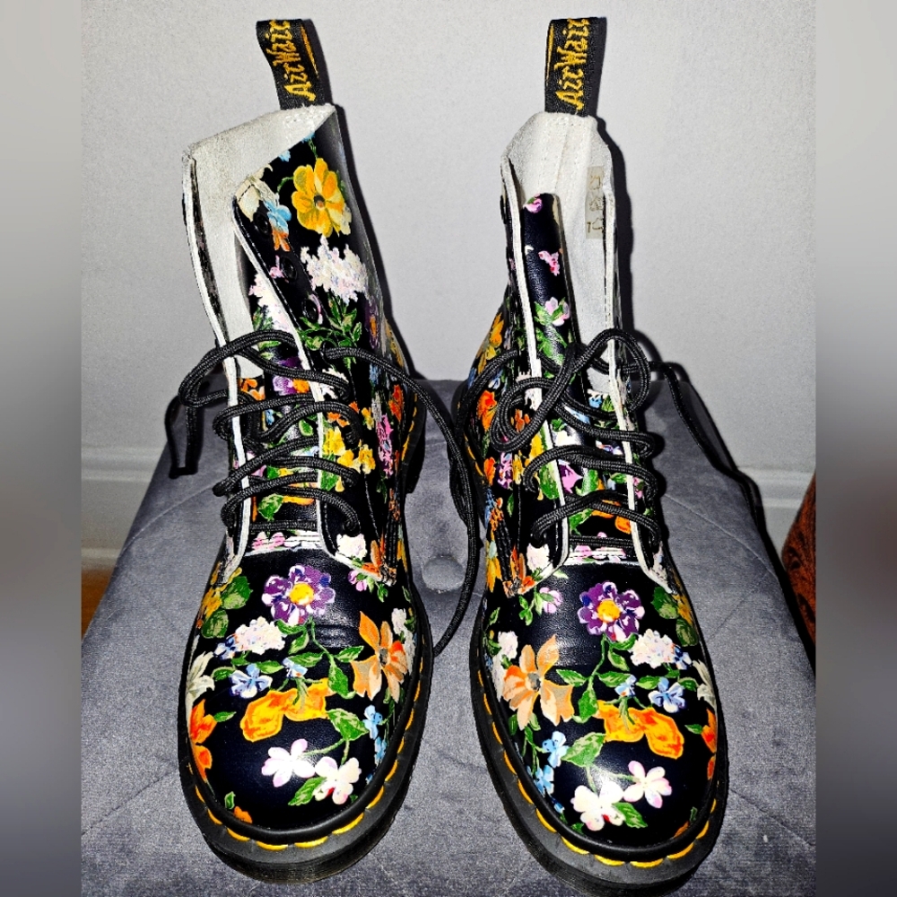Dr Martens 1460 Pascal Black Darcy Boots UK 7 US 9 New